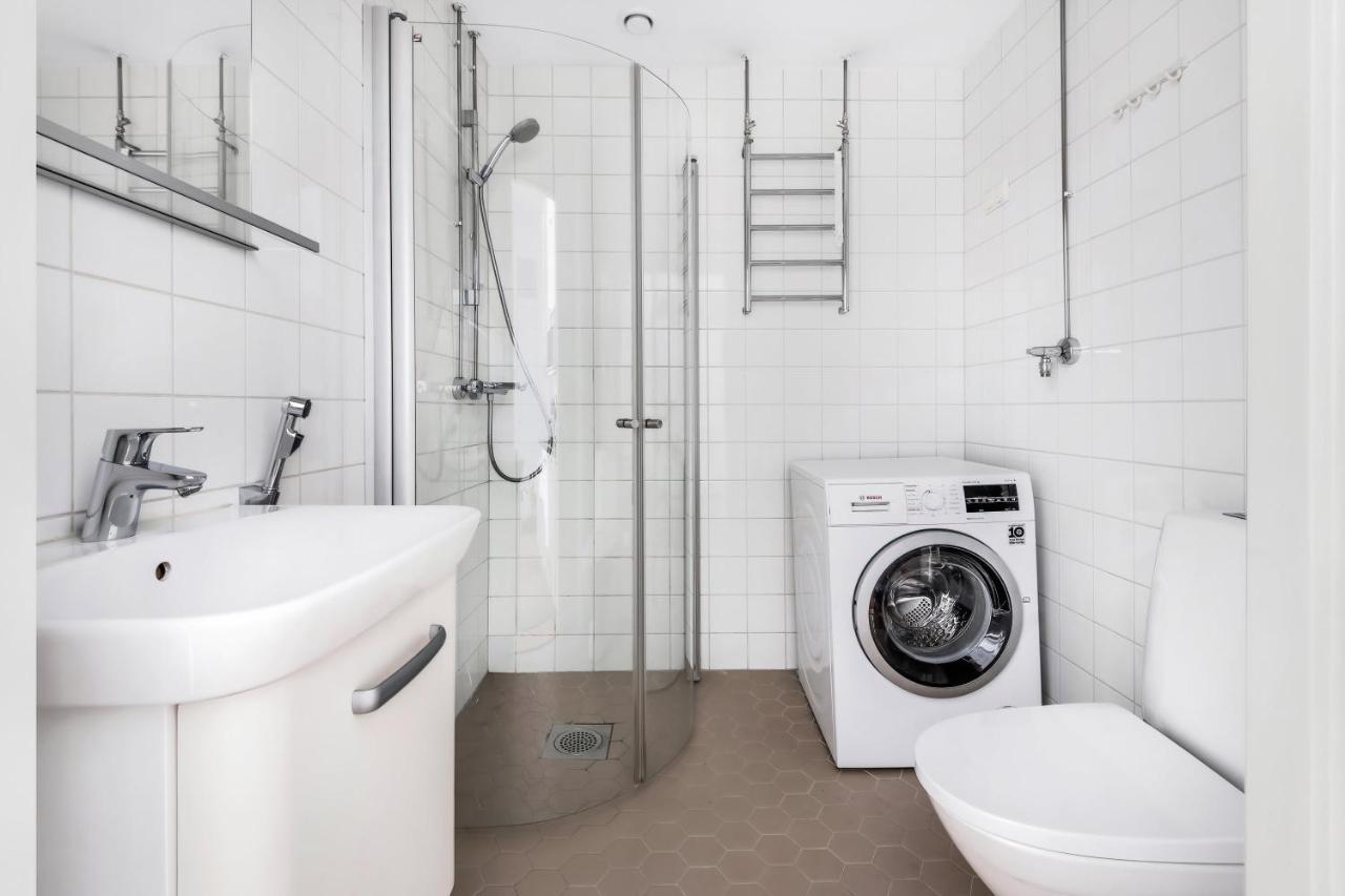 Wehost Oikokatu Apartment เฮลซิงกิ ภายนอก รูปภาพ